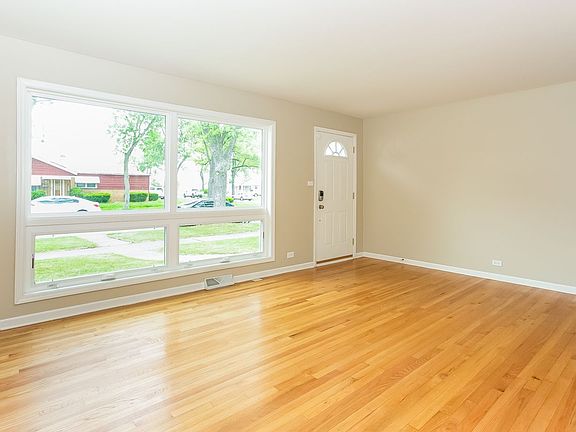 3rd image of 9000 S 48th Ct
