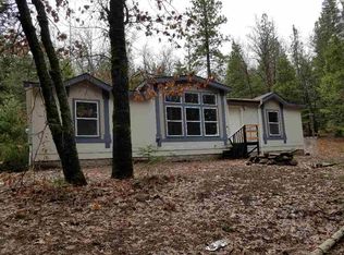 7903 Ponderosa Rd, Mount Shasta, CA 96067