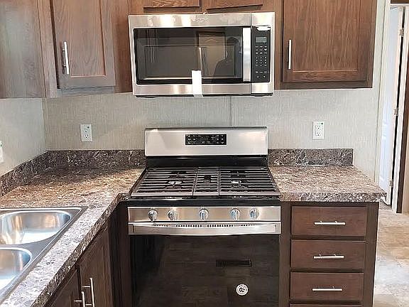 5th image of 525 Riverleigh Ave Unit C24