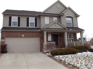 8824 Somerset Ln, Ypsilanti, MI 48198