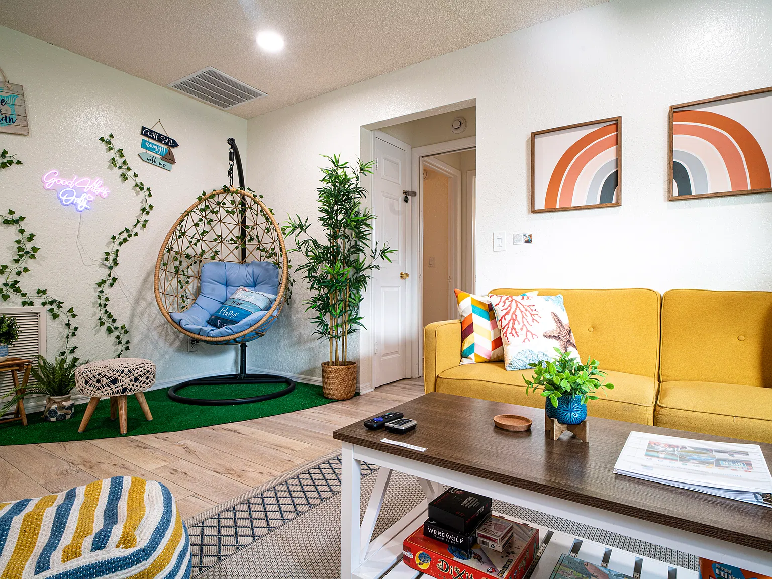 3 bed, 1488 sqft, $3,990 — Photo 3