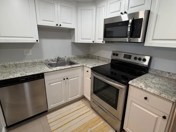 4174 Inverrary Drive #309, Lauderhill, FL 33319