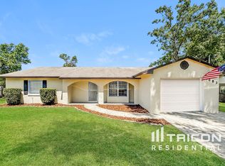 1003 Meadow Ln, Brandon, FL 33511