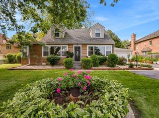 530 Pfingsten Rd, Northbrook, IL 60062