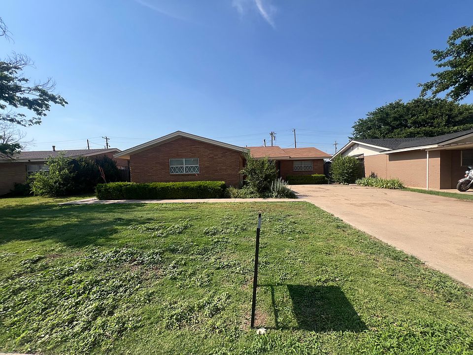 810 Cedar St, Floydada, TX 79235 Zillow