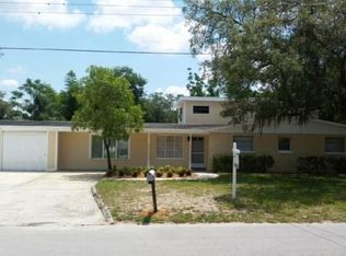 10011 N Oklawaha Ave, Tampa, FL 33617
