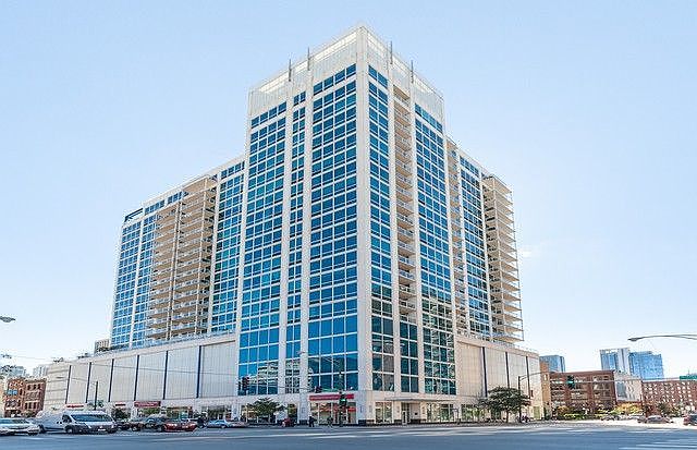 1st image of 757 N Orleans St #1403