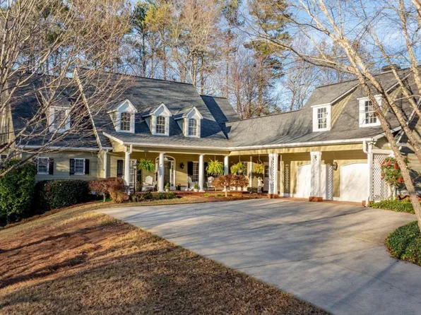 4924 Red Cliff Ct, Powder Springs, GA 30127