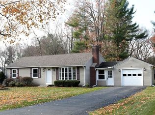 11 Leemond St, Wilbraham, MA 01095