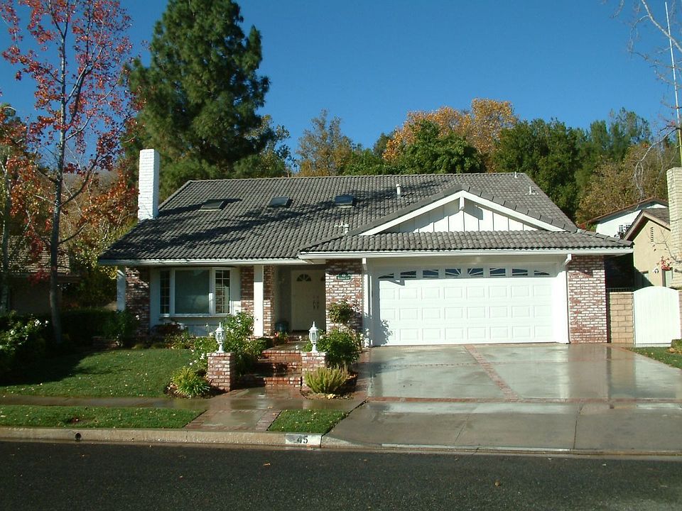 Offered by Realty World  (805)495-5858