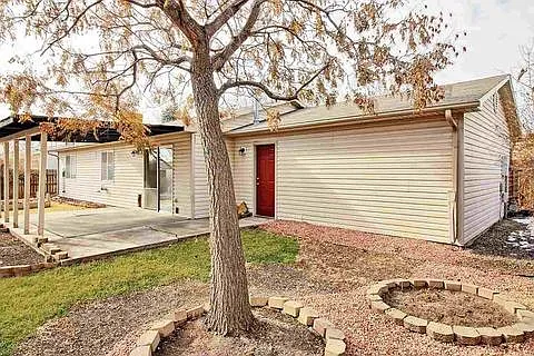 478 Moonlight Dr — Photo 18