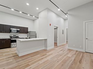 435 Ann St #B, New Haven, IN 46774