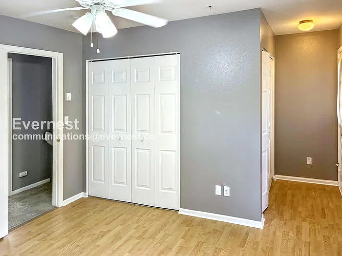2828 Silverplume Dr #S5 — Photo 37