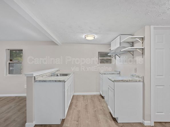 2520 Grand Blvd