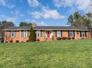261 Lake Forest Dr, Spartanburg, SC 29307