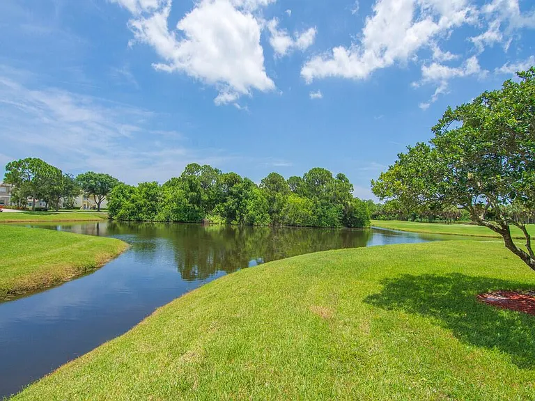 4210 Gator Trace Ave #B — Photo 44