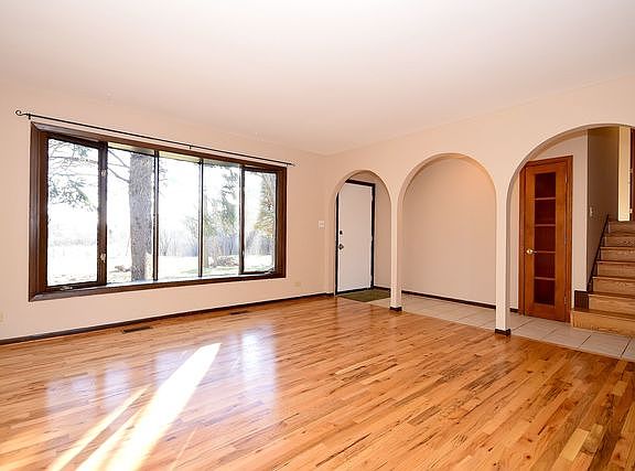 5th image of 21W278 Belden Ave