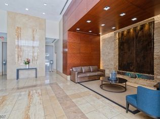 1 Spring St, New Brunswick, NJ 08901