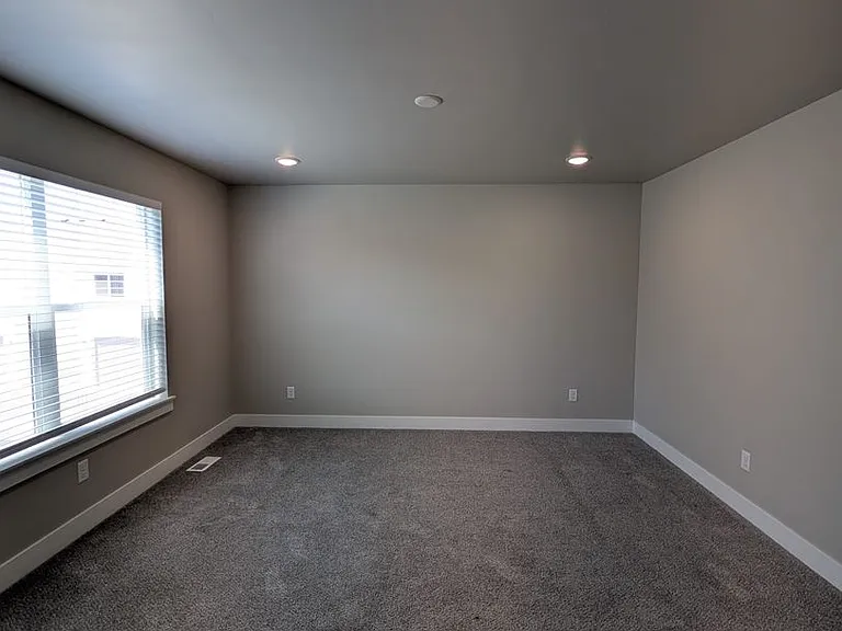 5560 Trueman #C — Photo 19