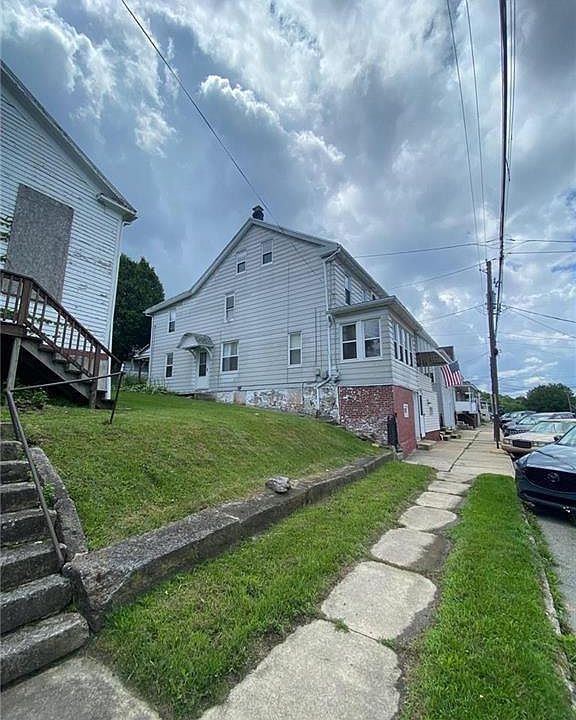 214 W Abbott St Lansford PA 18232 Zillow