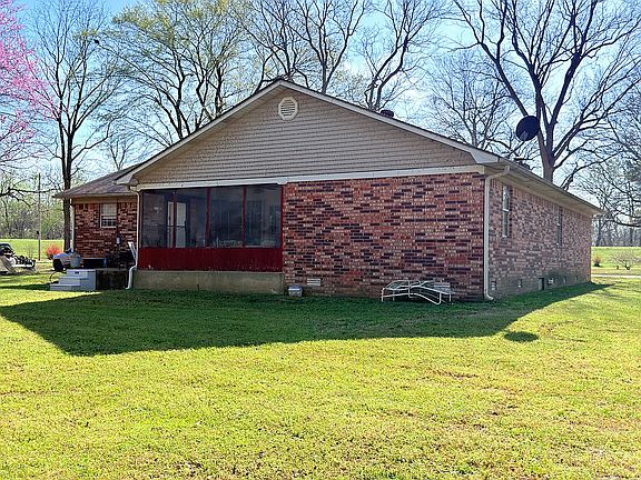 4th image of 506 Jefferson St