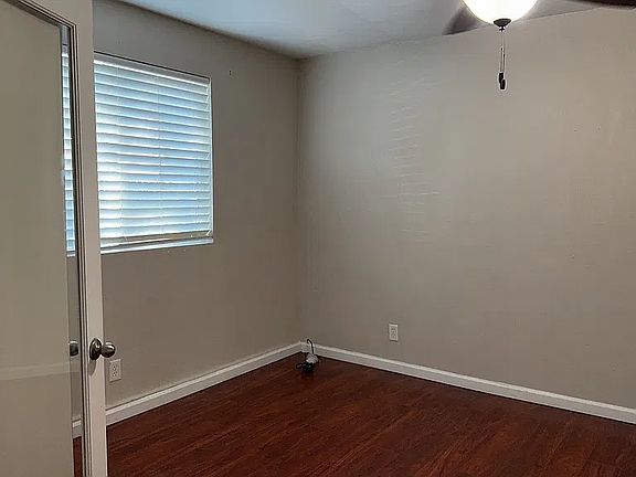 3rd image of 1040 Delacy Ave