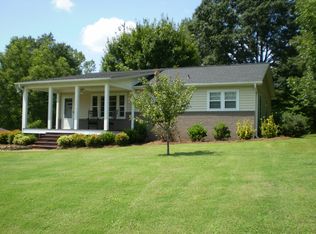 212 Henderson St, Pickens, SC 29671
