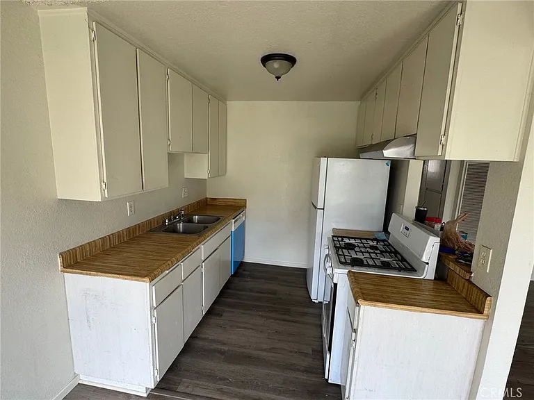 6541 Westpark Pl — Photo 2