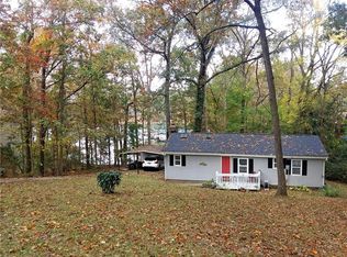 110 Debbie Ln, Fair Play, SC 29643