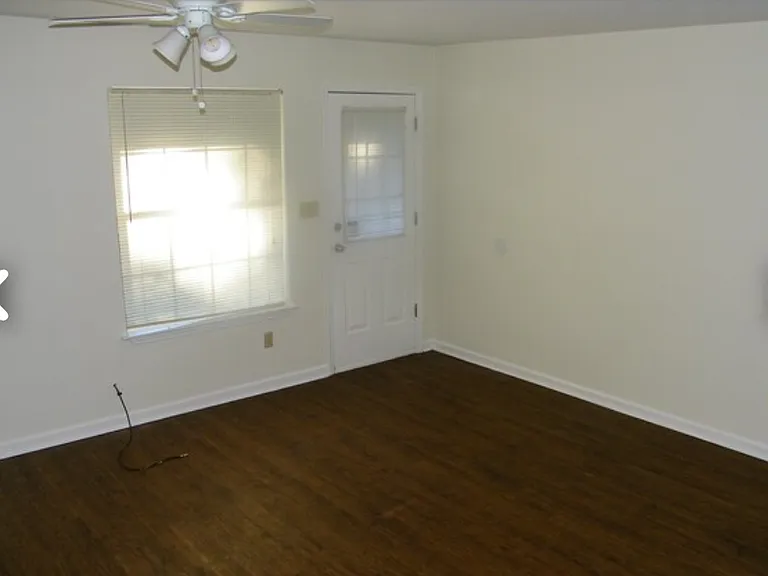 2716 Tess Cir — Photo 9