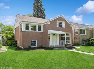 8721 Saint Louis Ave, Skokie, IL 60076