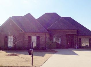 112 Whitfield Cv, Saltillo, MS 38866