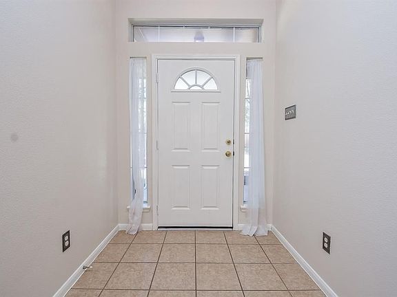 4th image of 6434 Applewood Forest Dr