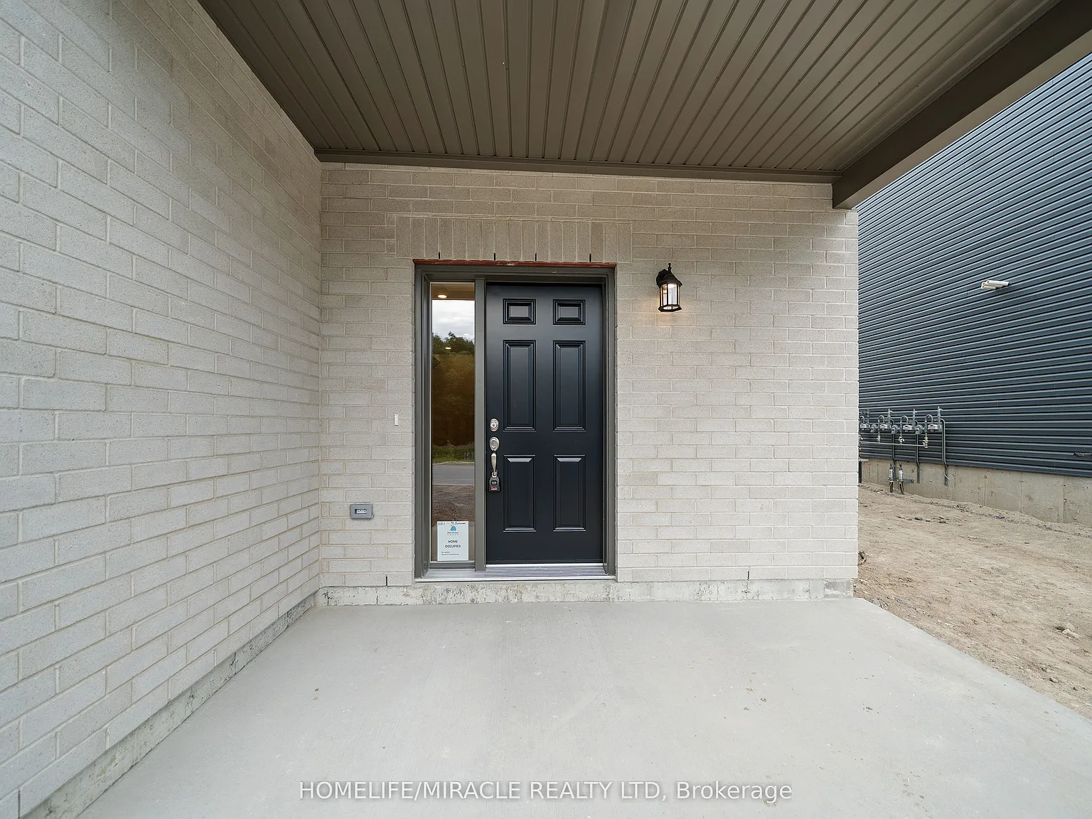 3 bed, $2,300 — Photo 3