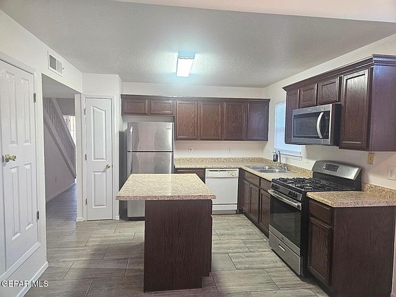 4th image of 12353 Golden Sun Dr