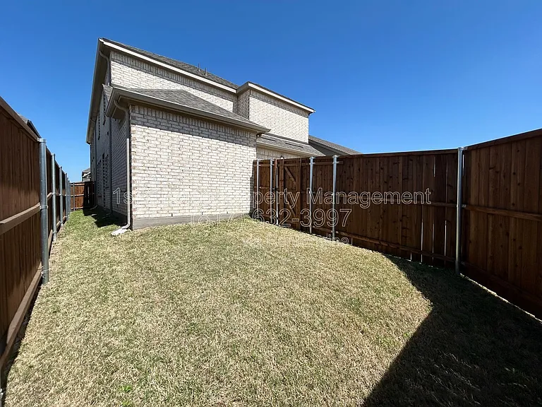 1448 Sun Garden Way — Photo 31