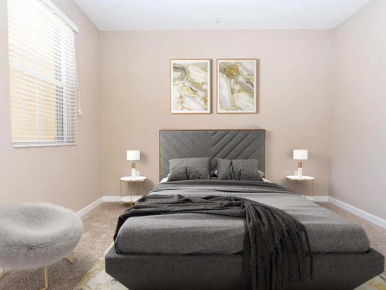La Verne Village Luxury Apartment Homes — Photo 10