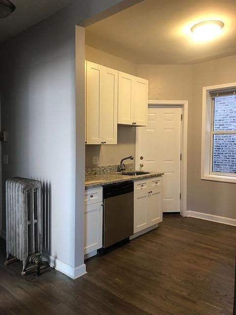 1st image of 2838 N Albany Ave #1