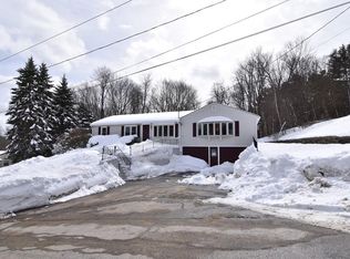 4 Sunset Dr, Sterling, MA 01564