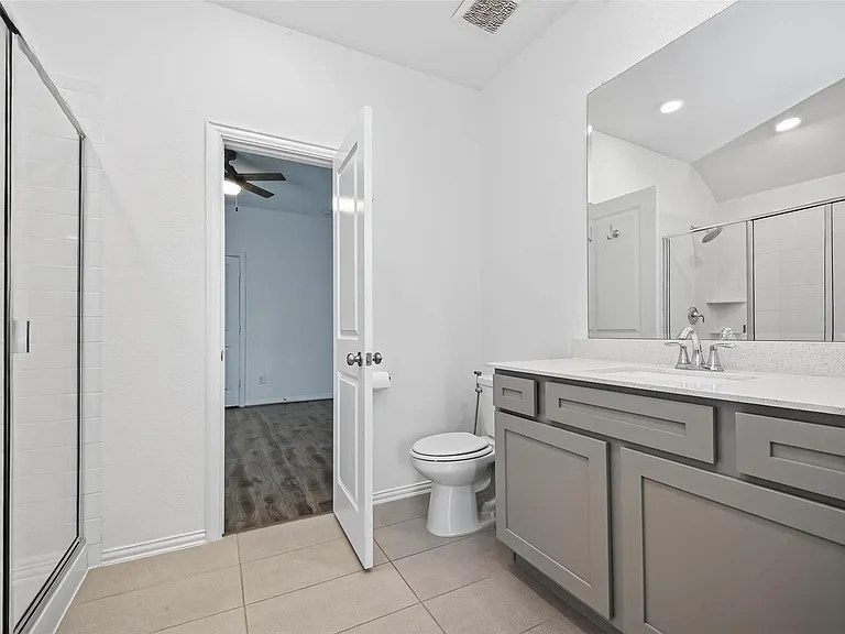 4743 Glen Isle Dr — Photo 34