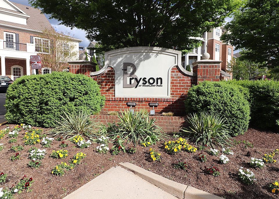 1st image of 12945 Centre Park Cir APT 412