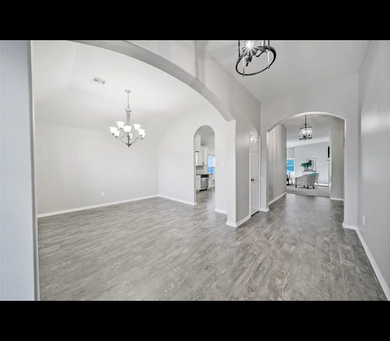 4 bed, 2154 sqft, $2,750 — Photo 2