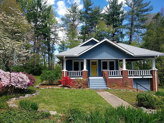 2nd image of 1704 Clairmont Dr