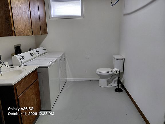 4th image of 4918 S 149th St