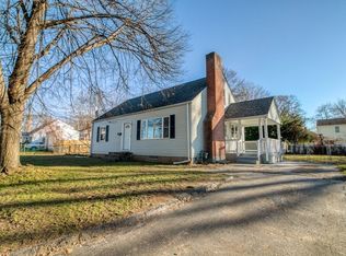 55 Blodgett St, Springfield, MA 01108