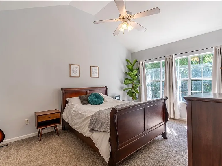 4136 Forest Lakes Rd — Photo 12