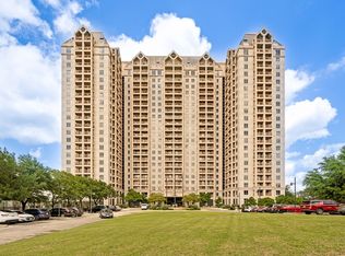 1 Towers Park Ln APT 1205, San Antonio, TX 78209