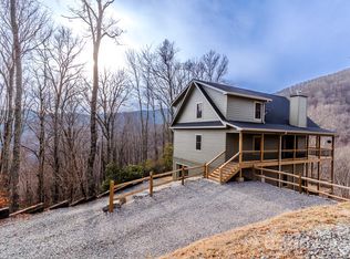 601 Tater Patch Rd, Maggie Valley, NC 28751