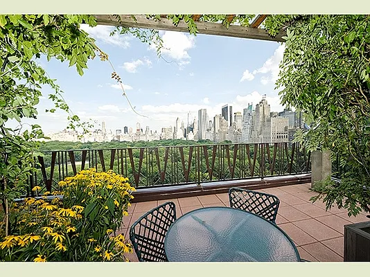 Sold by Stribling | media 5