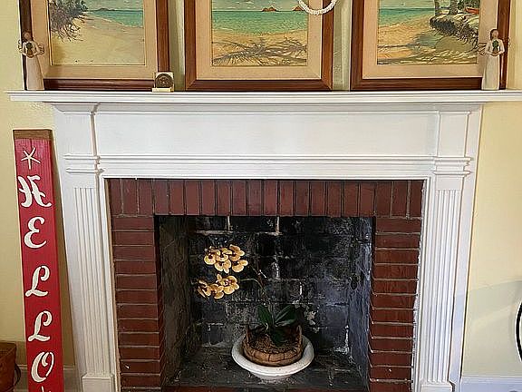 Living room Fireplace 